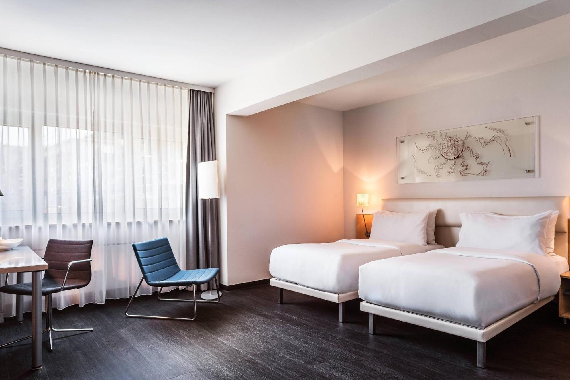 פרנקפורט Le Meridien Frankfurt מראה חיצוני תמונה A room at the hotel