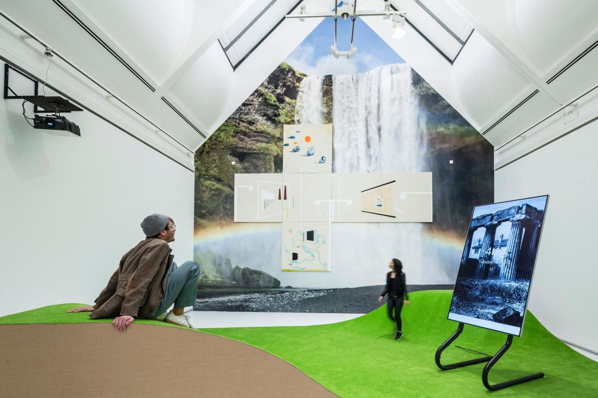 פרנקפורט Le Meridien Frankfurt מראה חיצוני תמונה Installation view of the exhibition "The World of the World" at the Museum of Modern and Contemporary Art in Seoul, 2013