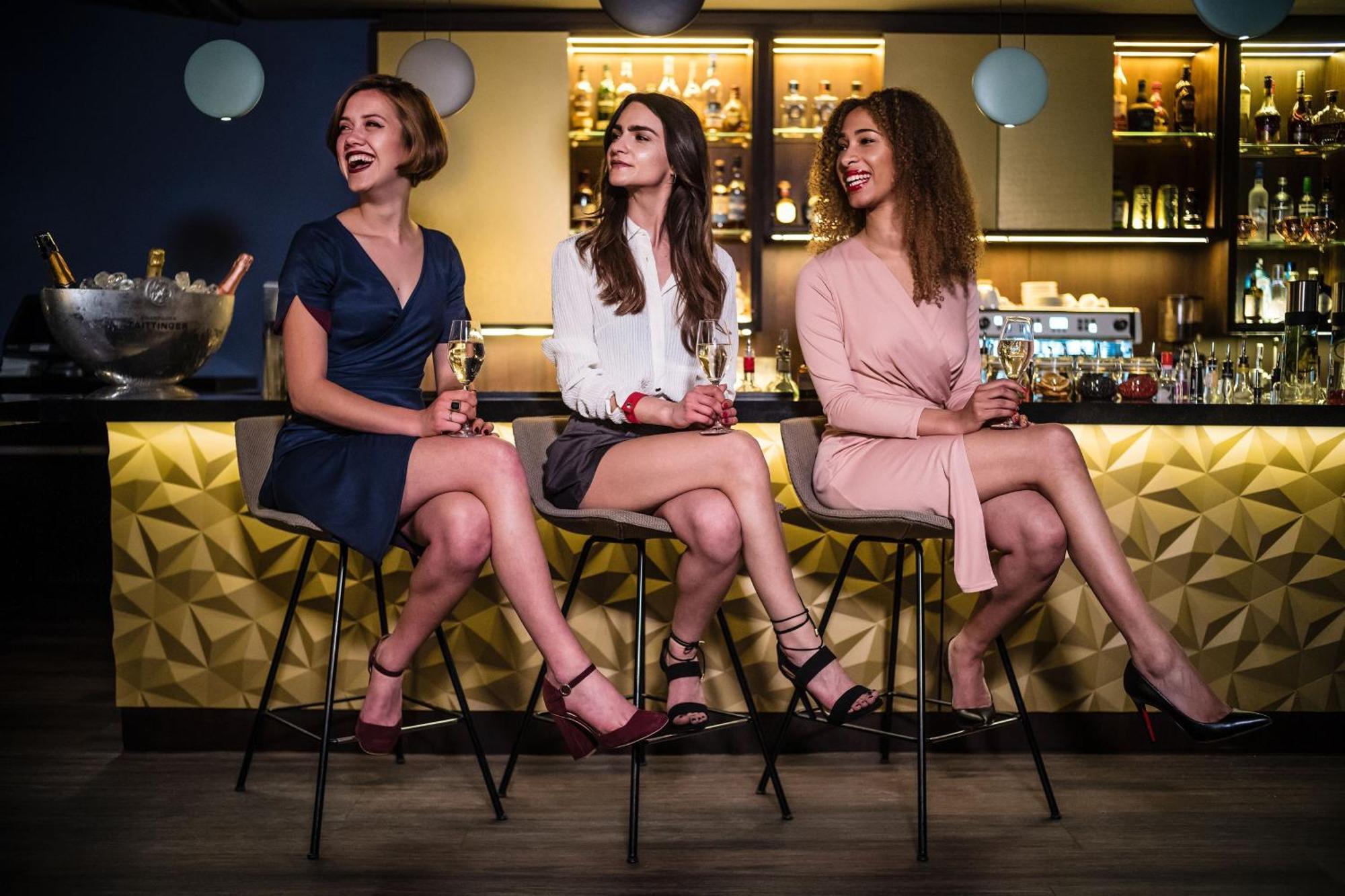 פרנקפורט Le Meridien Frankfurt מראה חיצוני תמונה The 2017/18 Miss World England finalists