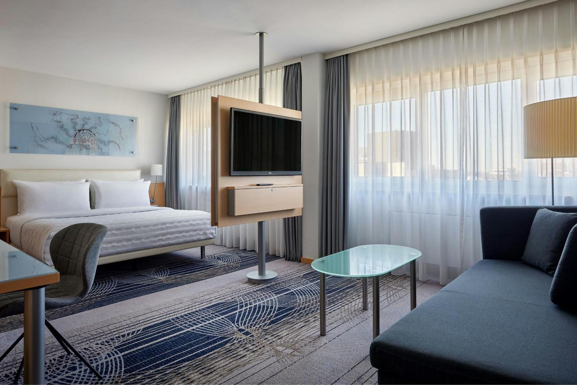 פרנקפורט Le Meridien Frankfurt מראה חיצוני תמונה A room at the hotel
