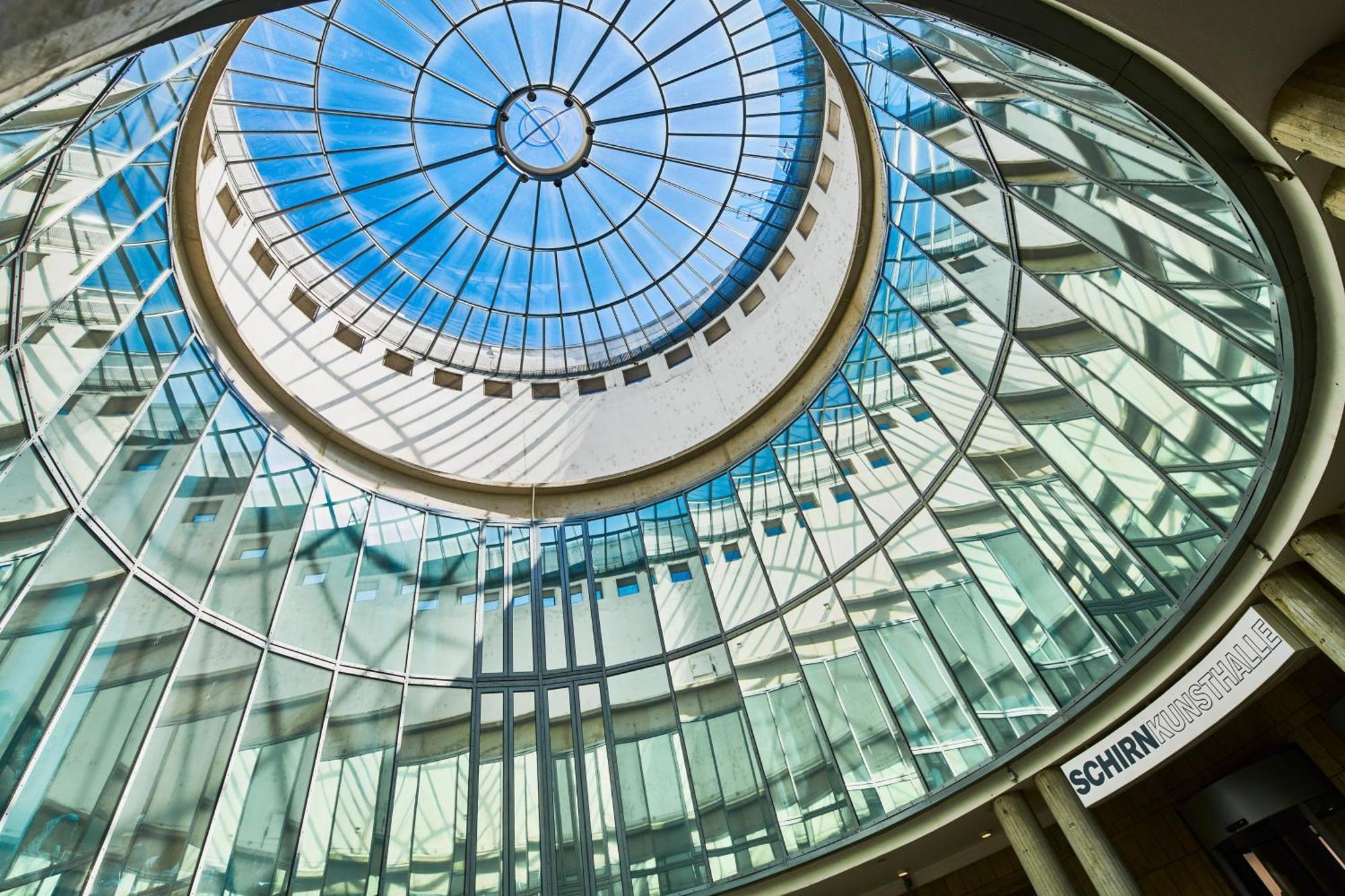 פרנקפורט Le Meridien Frankfurt מראה חיצוני תמונה The glass dome of the library